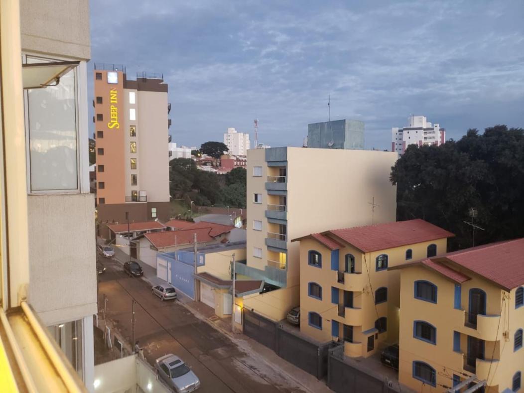 Spot Residence Sao Carlos 700M Da Usp Exterior foto