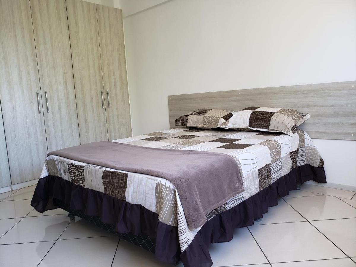 Spot Residence Sao Carlos 700M Da Usp Exterior foto